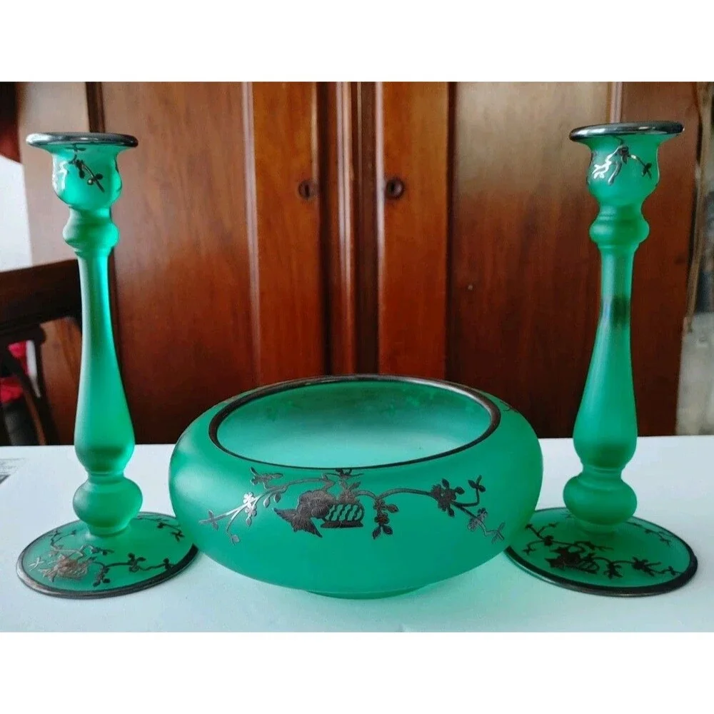 VTG TIFFIN SATIN GREEN CONSOLE BOWL WITH SILVER OVERLAY + 2 COORD. CANDLESTICKS